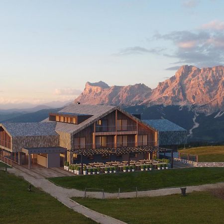 Villa Rifugio Alpino Pralongia Corvara In Badia Exterior foto